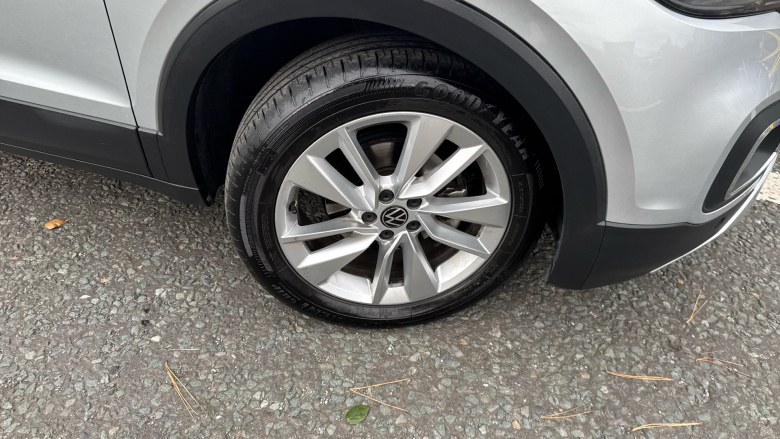 Volkswagen T-Cross 1.0 TSI 110 Active 5dr DSG Petrol Estate